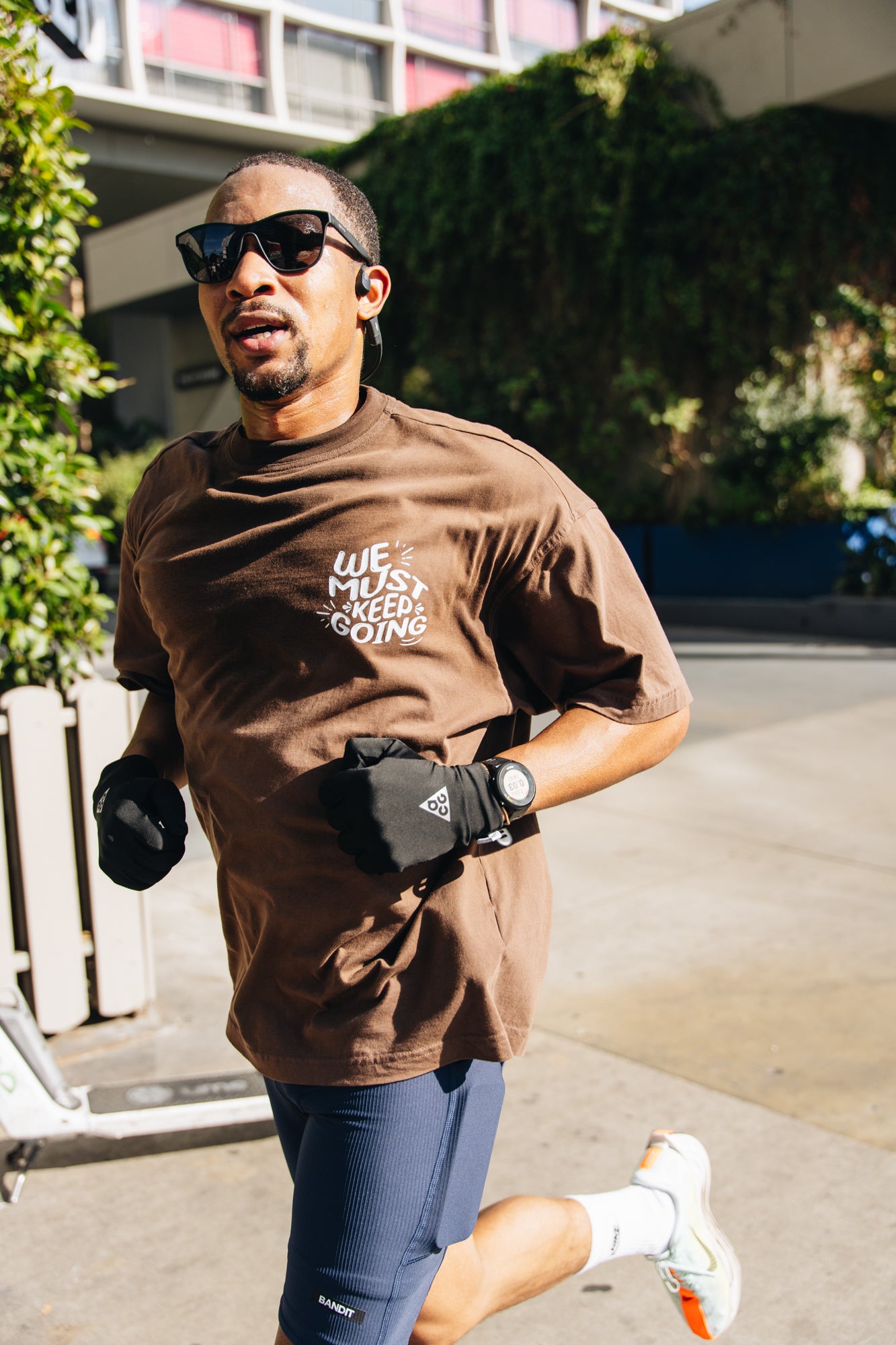 We Must Keep Going logo Tee (Brown)